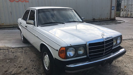 1982 Mercedes-Benz 300D, W123