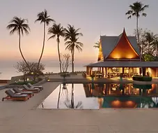 Chiva-Som-Sunrise-Taste-of-Siam-Outdoor-Pool-768x512 (1).webp