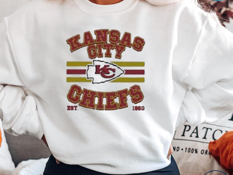Original kansas city Chiefs football sunday football est 1960 shirt