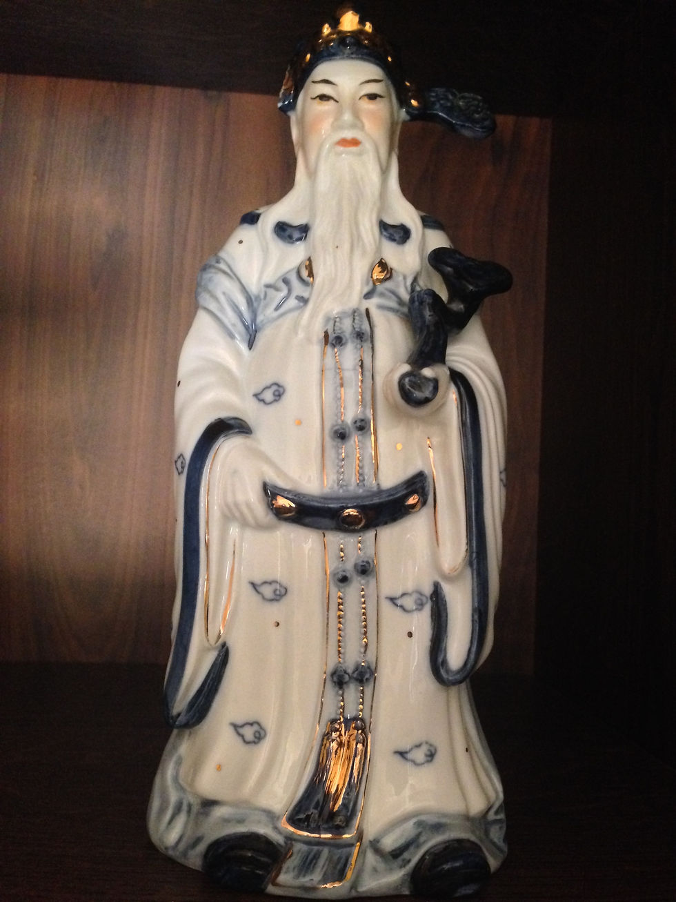 Thumbnail: Статуэти