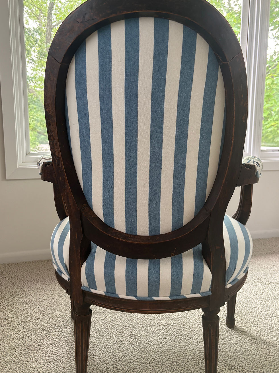 Thumbnail: Stripes and carving