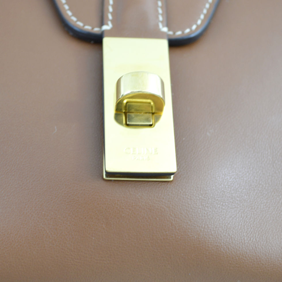 Thumbnail: Celine Soft 16 Teen leather bag #202-86