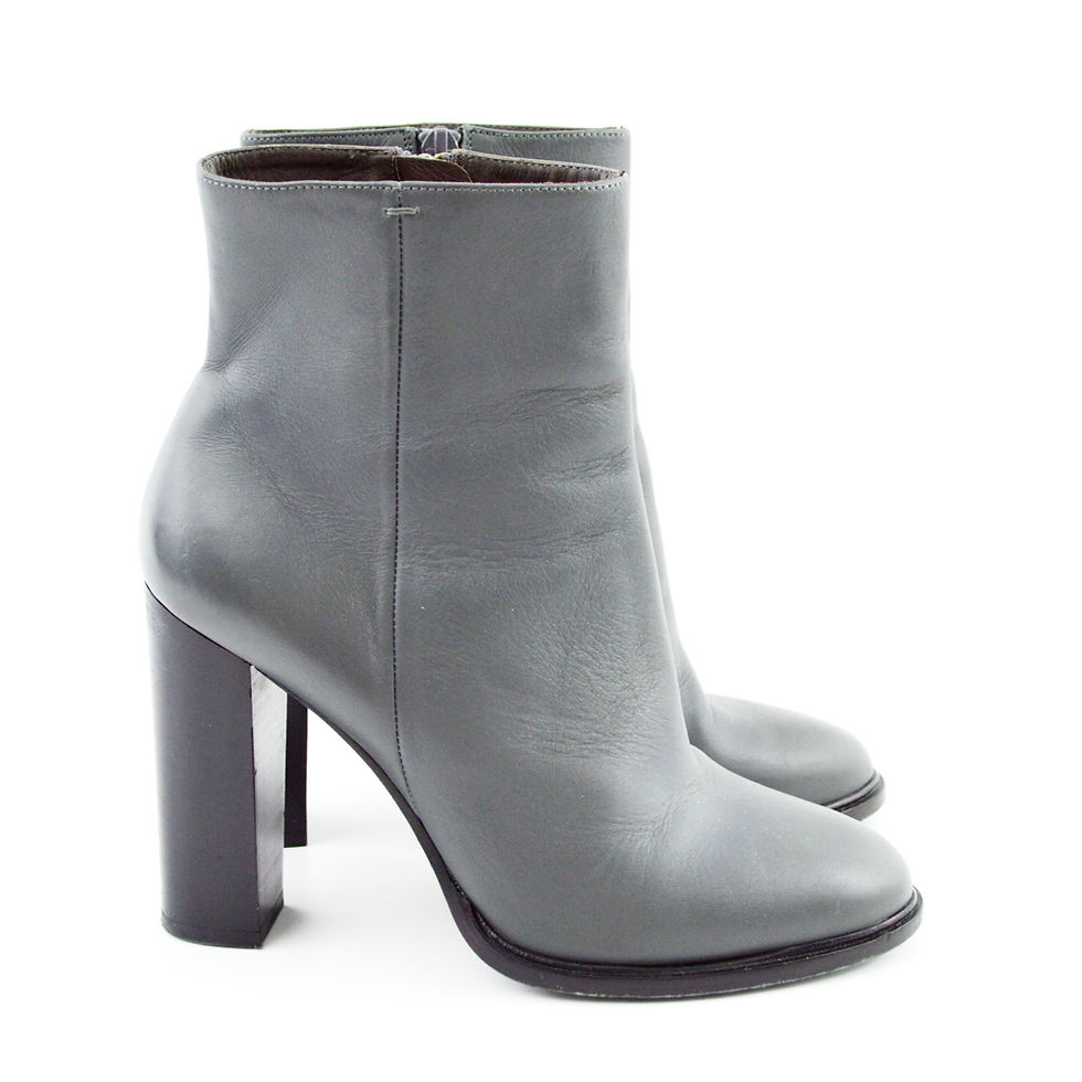 Thumbnail: VINCE. Leather Boot #127-110