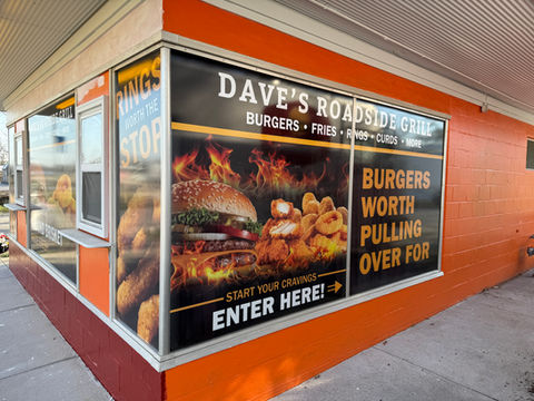 Dave's Roadside Grill