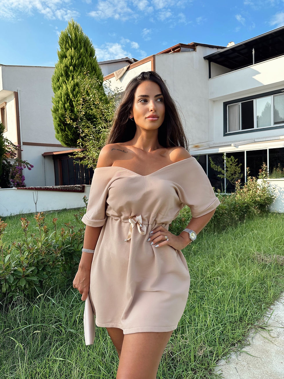 Küçük resim: Bejh V dresses 