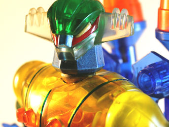 Jeeg Robot et Panzeroid Takara