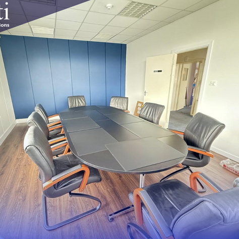 Boardrooms ✔️ Offices ✔️ Another week, another round of stunning installs!
