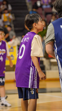 B1FF0C40-98AB-49F2-A3D3-49D228942C61