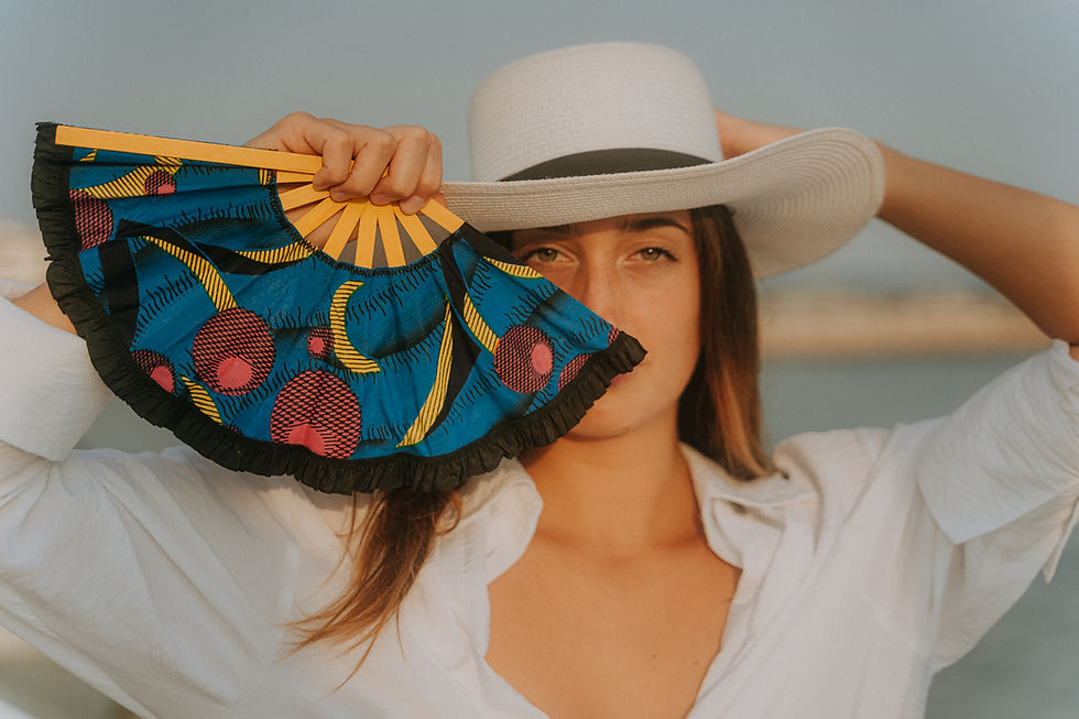 Miniatura: Abanico Artesanal Nostalgia de Atardecer amarillo