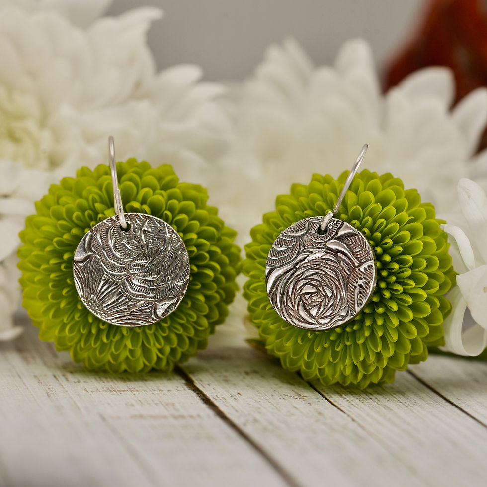 Thumbnail: Sterling silver "Country garden - rose" circle earrings
