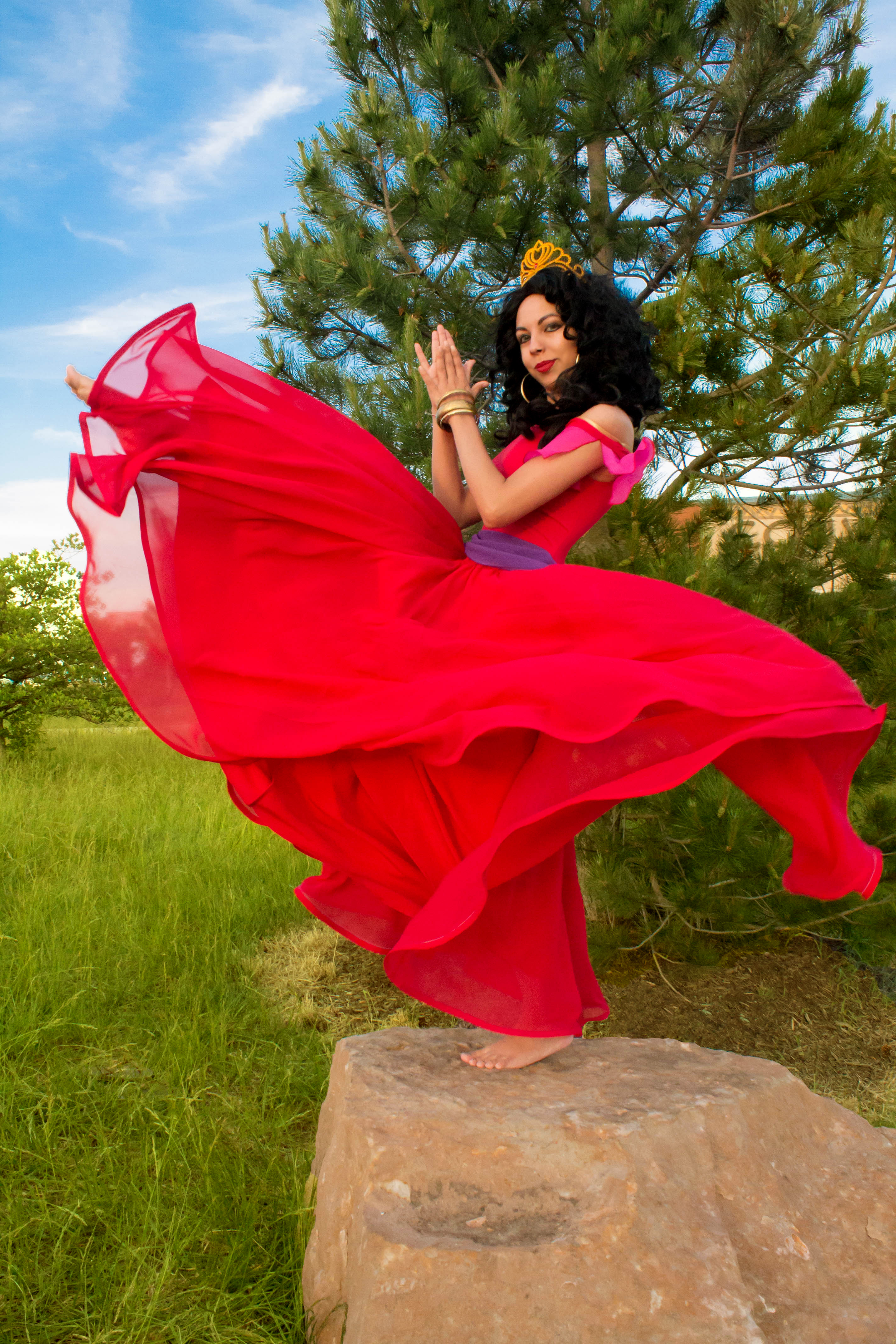esmeralda red dress cosplay