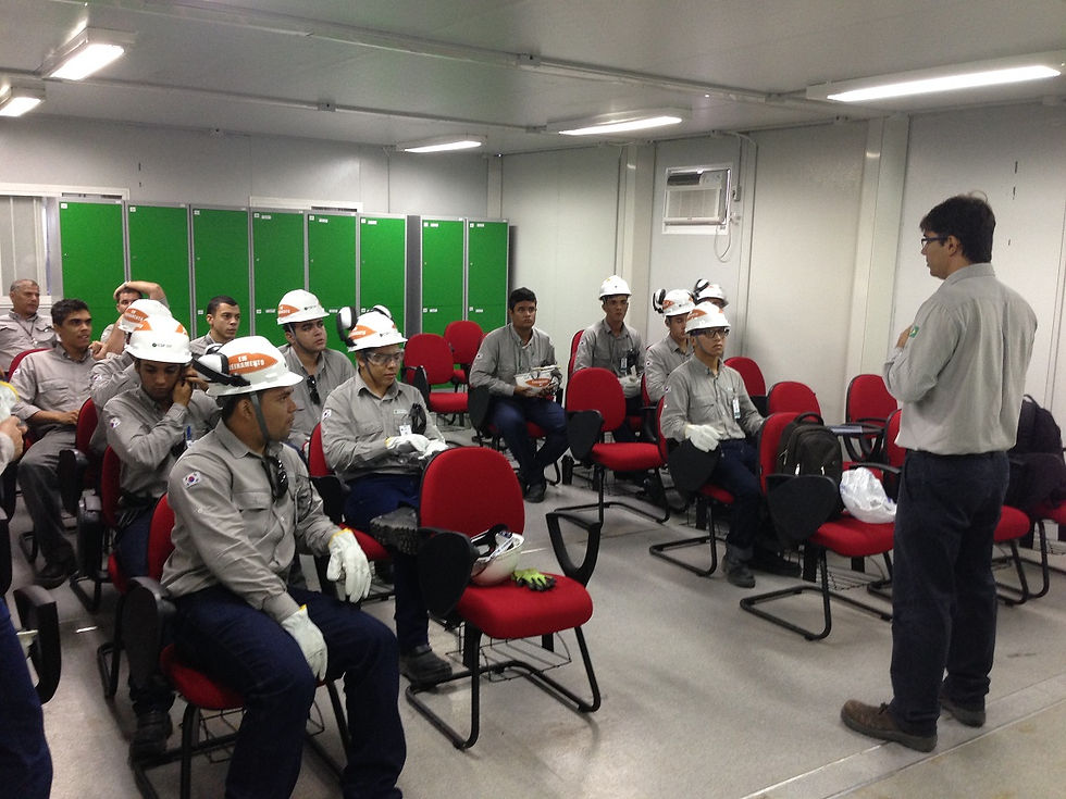 NR33 - Trabalho em Espaço Confinado