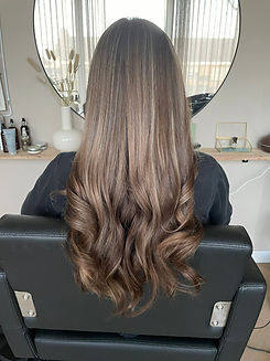 knippen en kleuren donkerblond