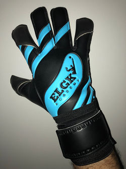 Backhand of the ELGK Pure