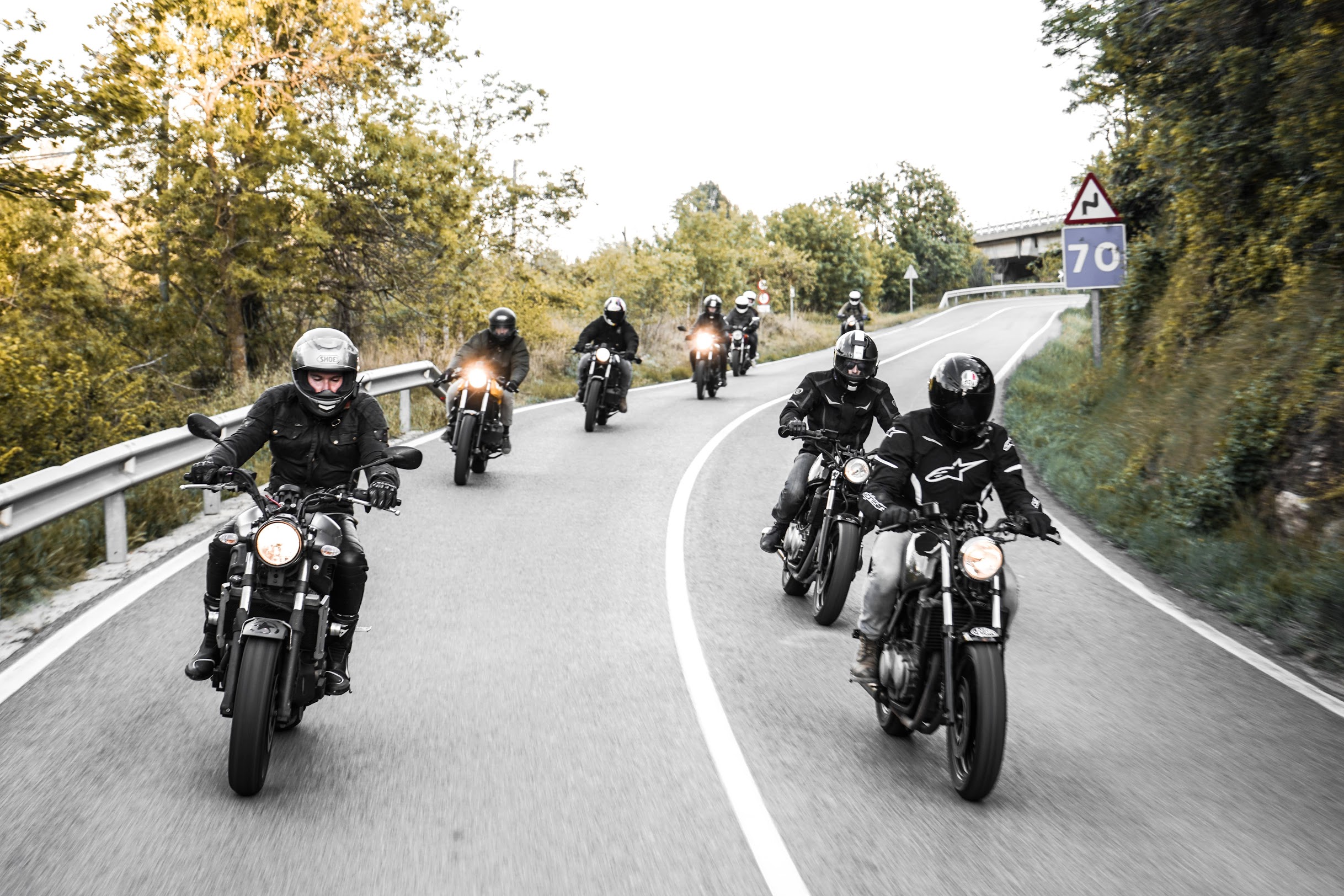 Motorcycle Rental Japan - ii4iz18