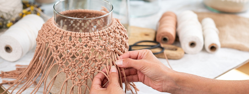 Macramé rose BD.jpg