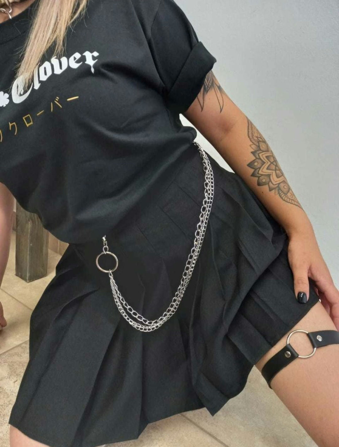 Black Cover (Suéteres)