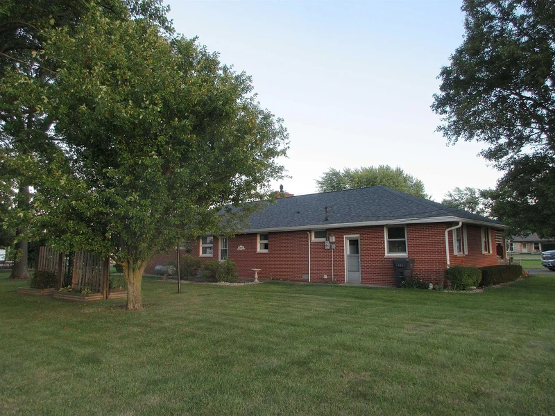 2267 S HWY 27 Loy Real Estate & Auction