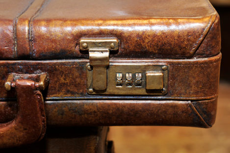 American Tourister
Ron Baron
Bronze
2008, Arts in Transit