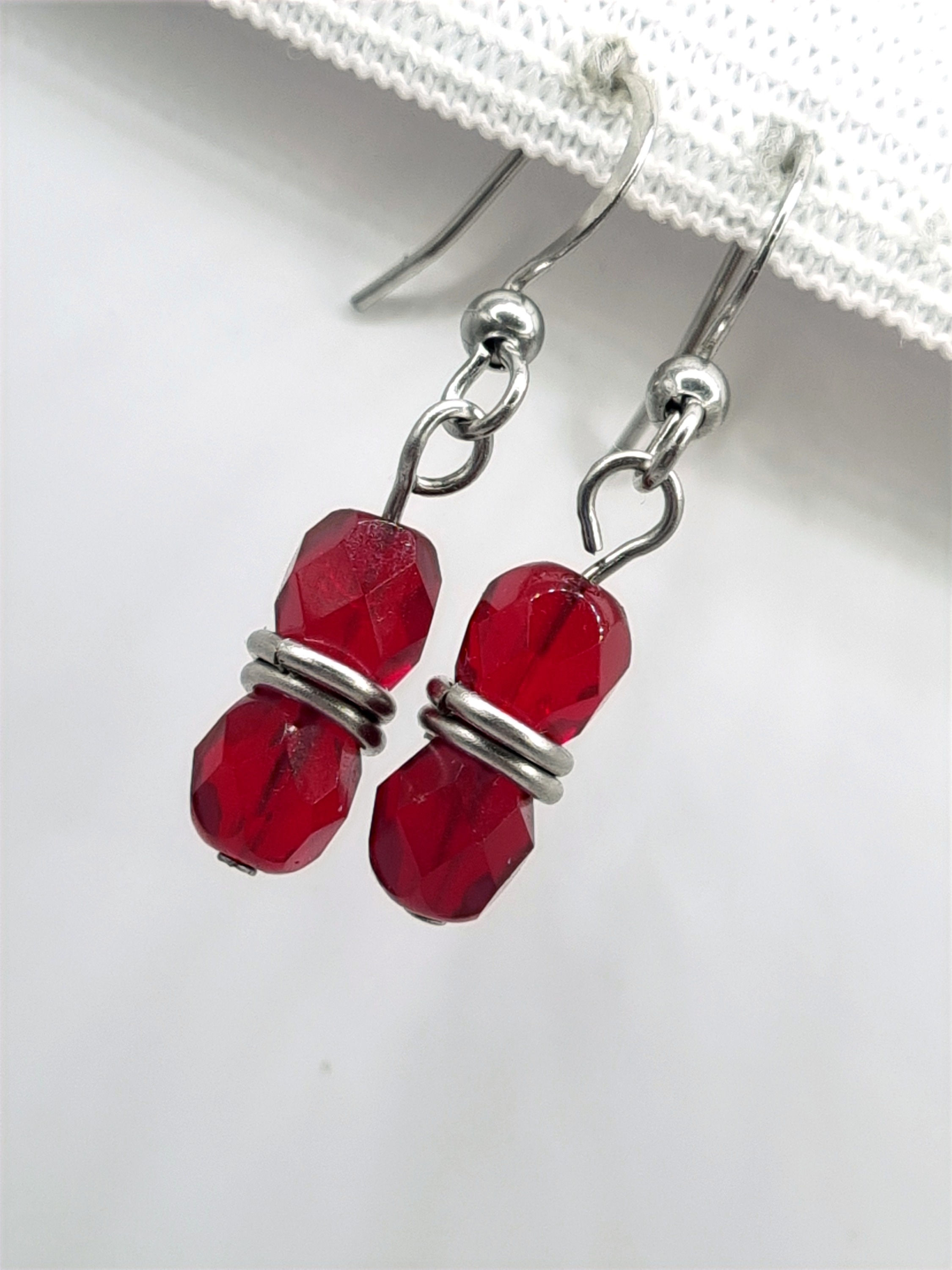 Yarn ball Ruby earrings