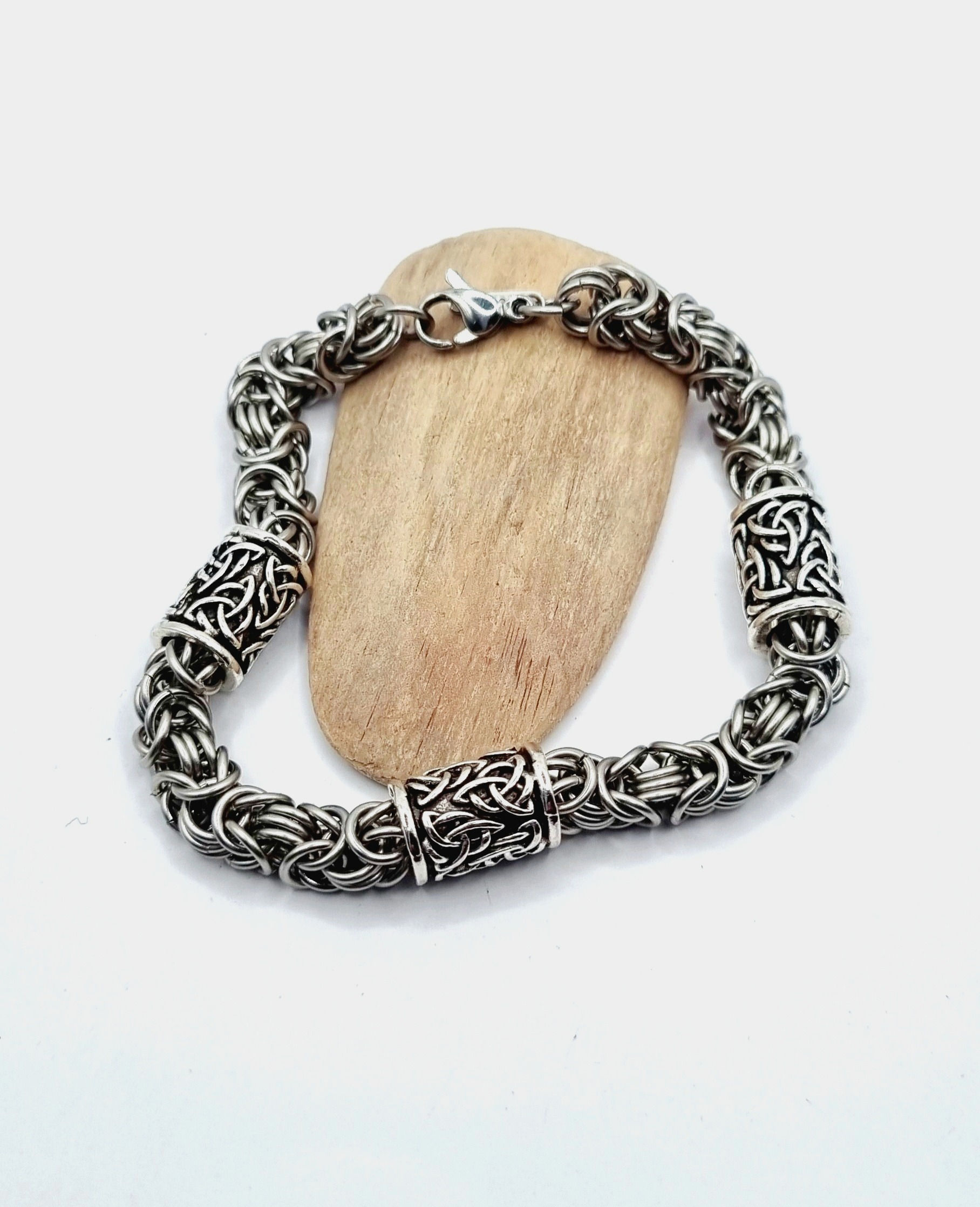 Celtic Triquetra Chainmaille Bracelet