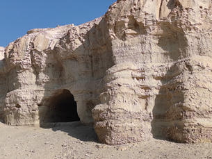 Monks' Caves in the Southern Dead Sea