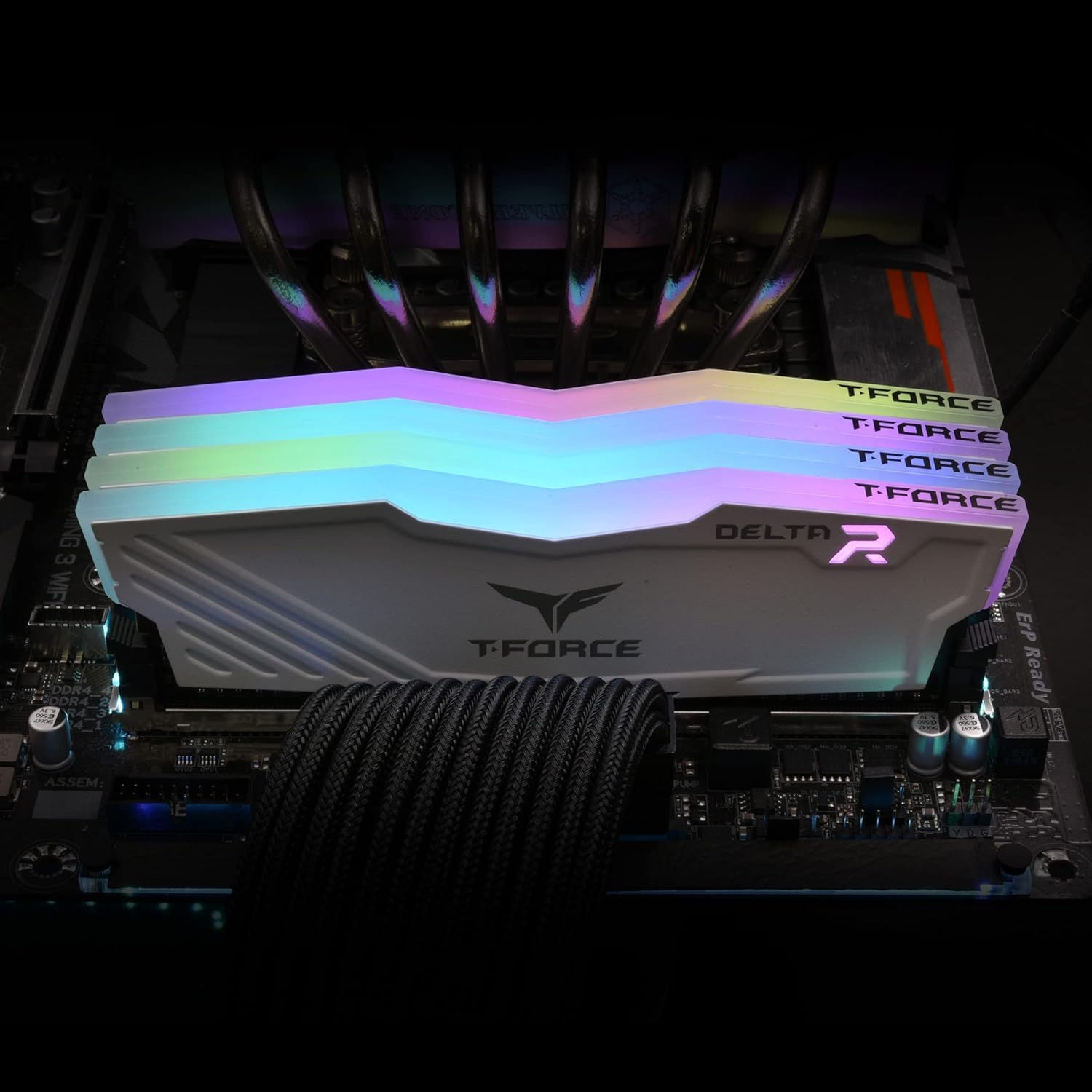 TEAMGROUP T-FORCE DELTA RGB 8GB 3200MHZ CL16 DDR4 DESKTOP GAMING MEMORY (WHITE)