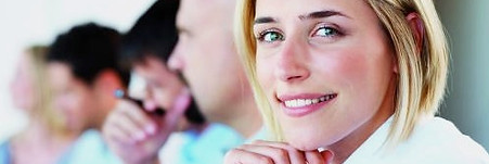 forcom%2520femme-souriante_edited_edited