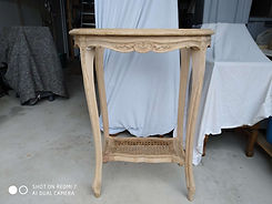 Meuble_bois_clair_petite_table_après_aeerogommage.jpg