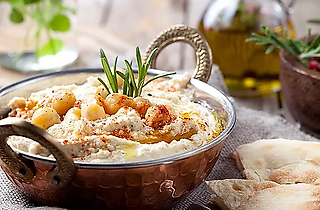 Hummus (A type of bean dip)