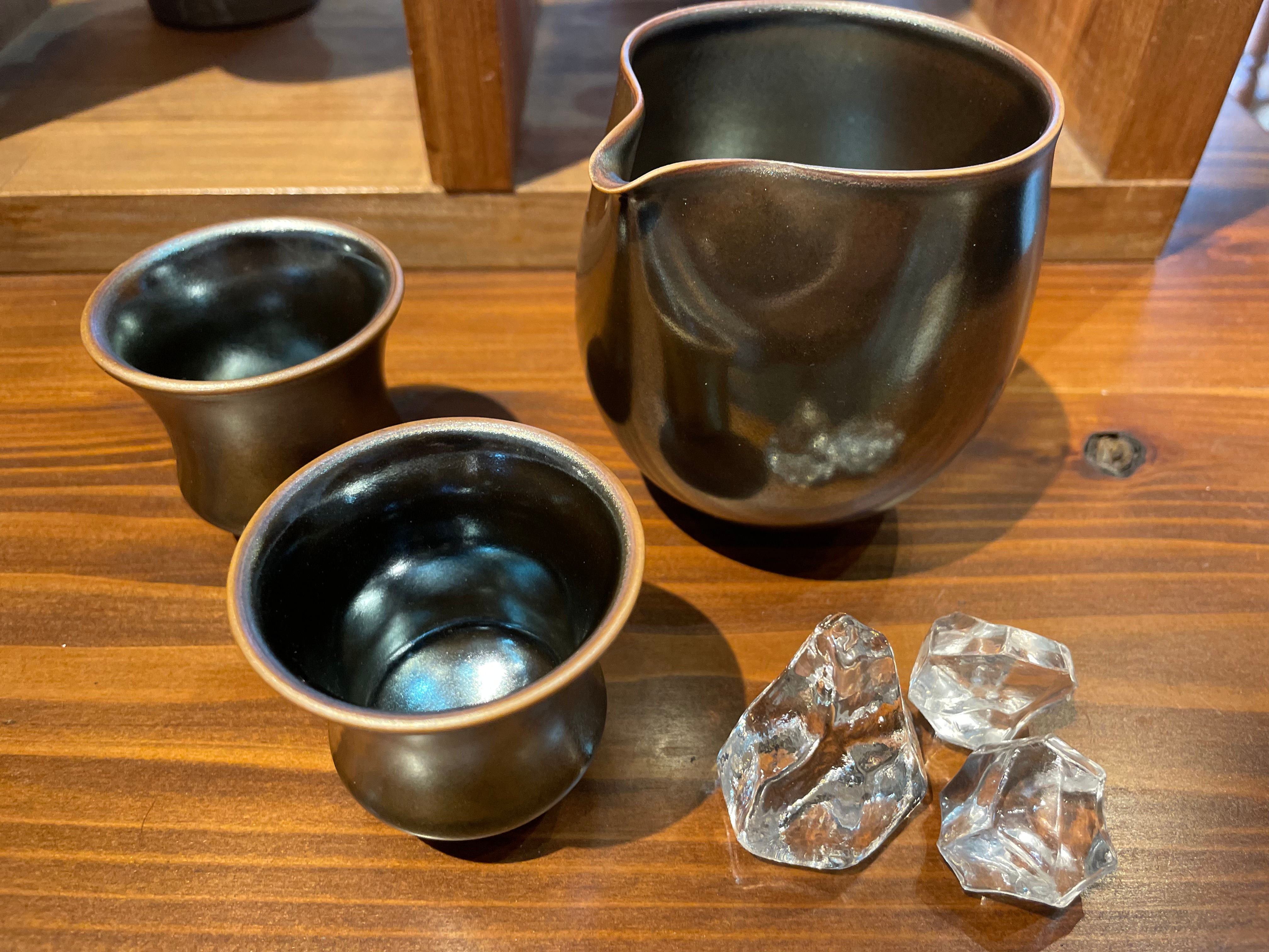 Masafumi Doi - Iron-colored cold sake selection