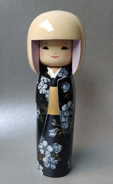 ladie kokeshi