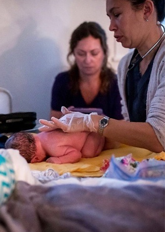 Birthassistant_edited.png