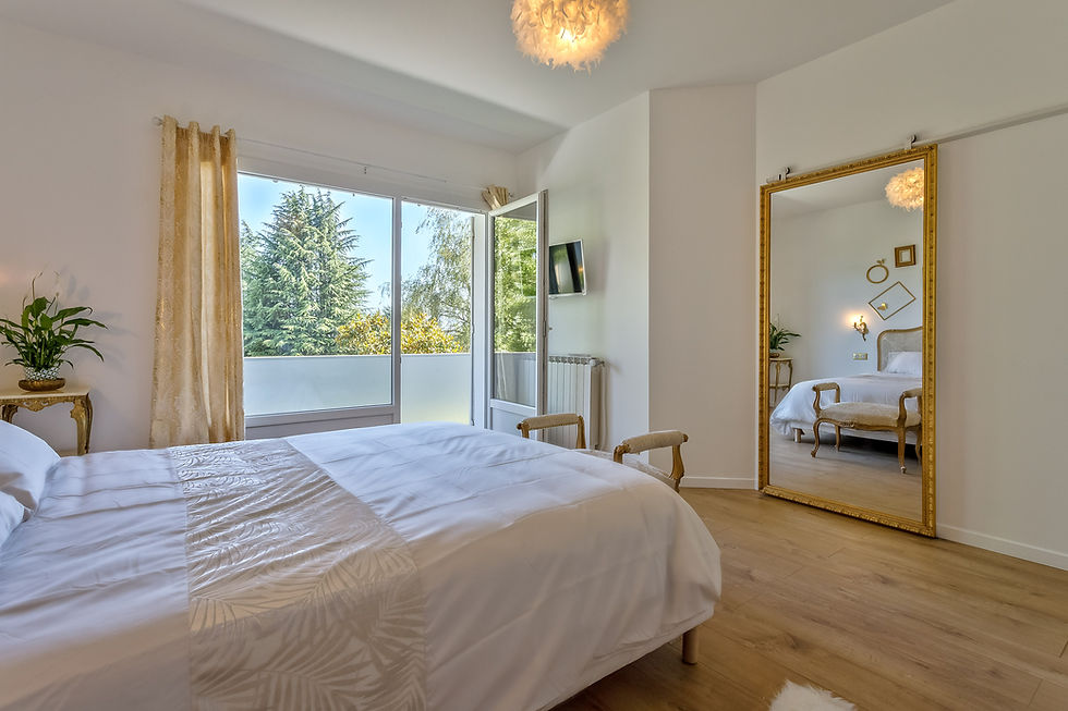 Chambre parentale - location saisonnière à Aix les bains entre Annecy et Chambéry
