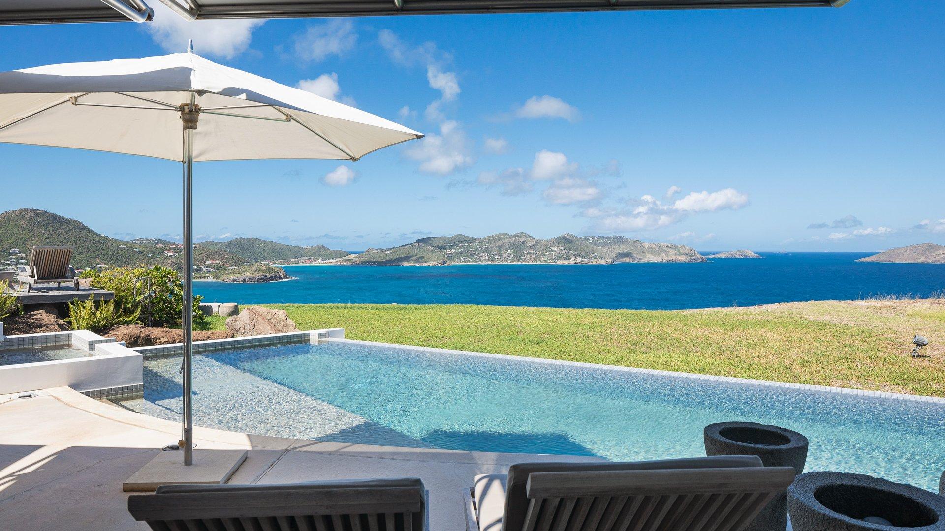 Villa Breeze