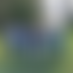 Vorstandsmitglieder der SGK Schleswig-Holstein bei der Klausurtagung in Malente vor dem Kellersee.