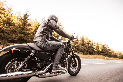 MOTORCYCLE STEREO SYSTEM, SPEAKERS, AND 