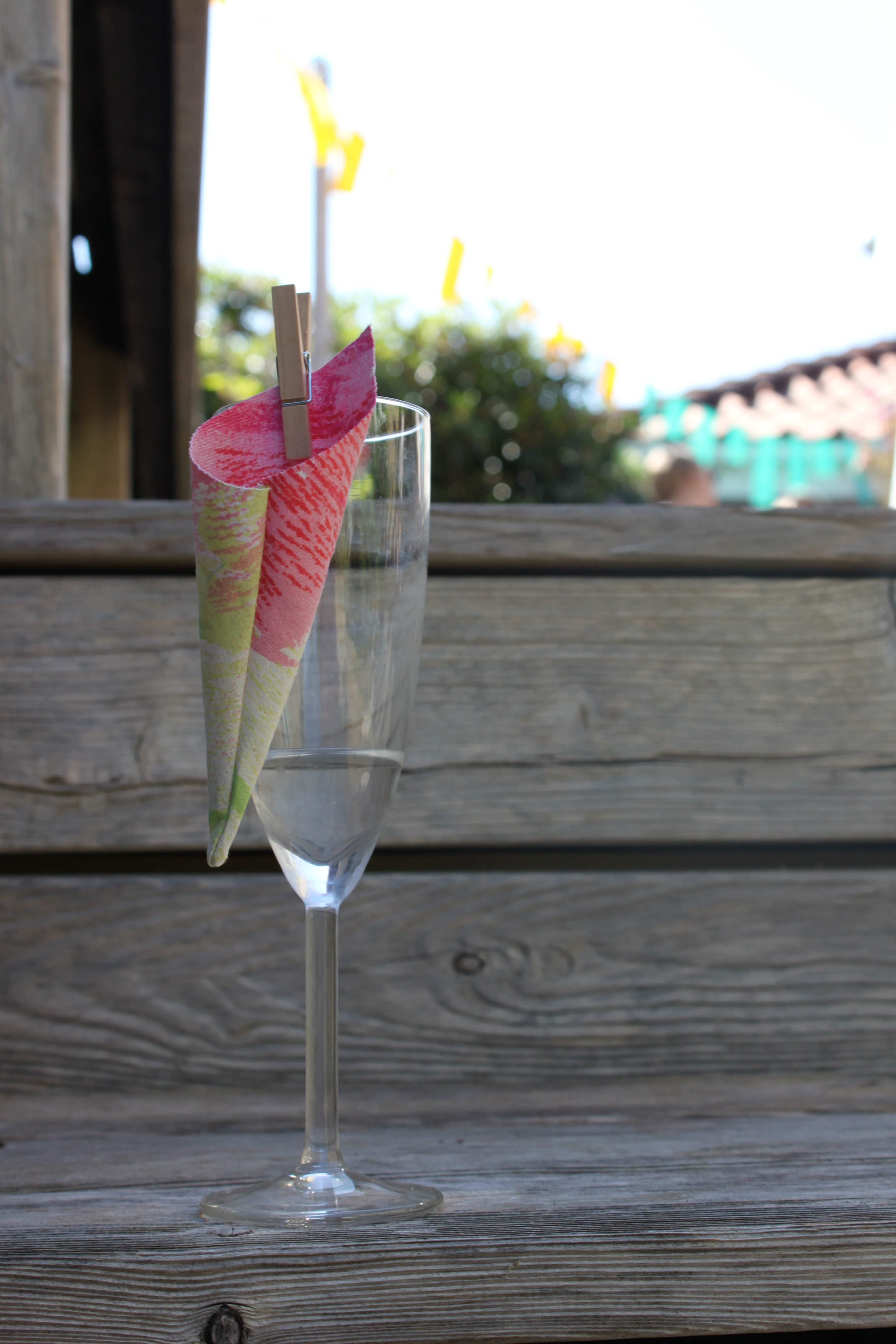 Farverige kræmmerhuse til champagneglas