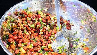 Quick Peanut Chaat | Peanut Masala (Spicy Indian Peanuts)
