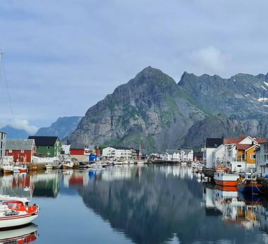 Lofoten-Henningsvaer