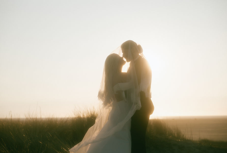 Elopement at the sea golden hour