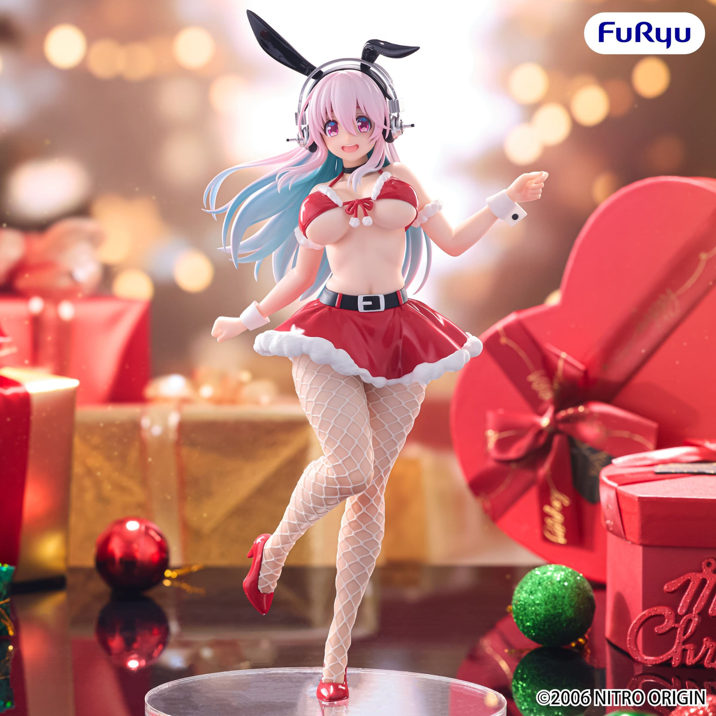 Super Sonico BiCute Bunnies PVC Figur Santa Ver.