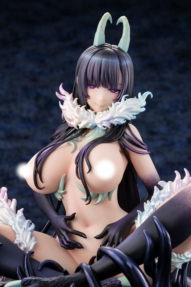 Thumbnail: The Elder Sister-Like One PVC Figur 1/6 Chiyo