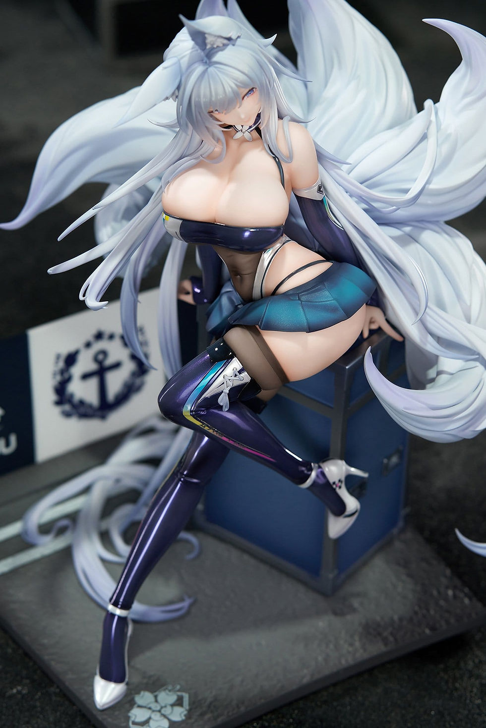Miniaturbild: Azur Lane PVC Figur 1/7 Shinano Moonlit Chrome Ver.