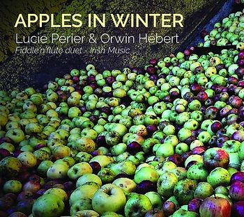 Lucie_Périer_&_Orwin_Hébert_-_Apples_In_