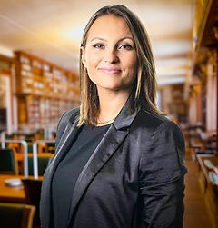 jamie library-4.jpg