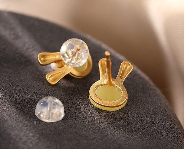 縮圖：925 Silver Gold Vermeil Rabbit Natural Amber Crystal Stud Earrings | SW008