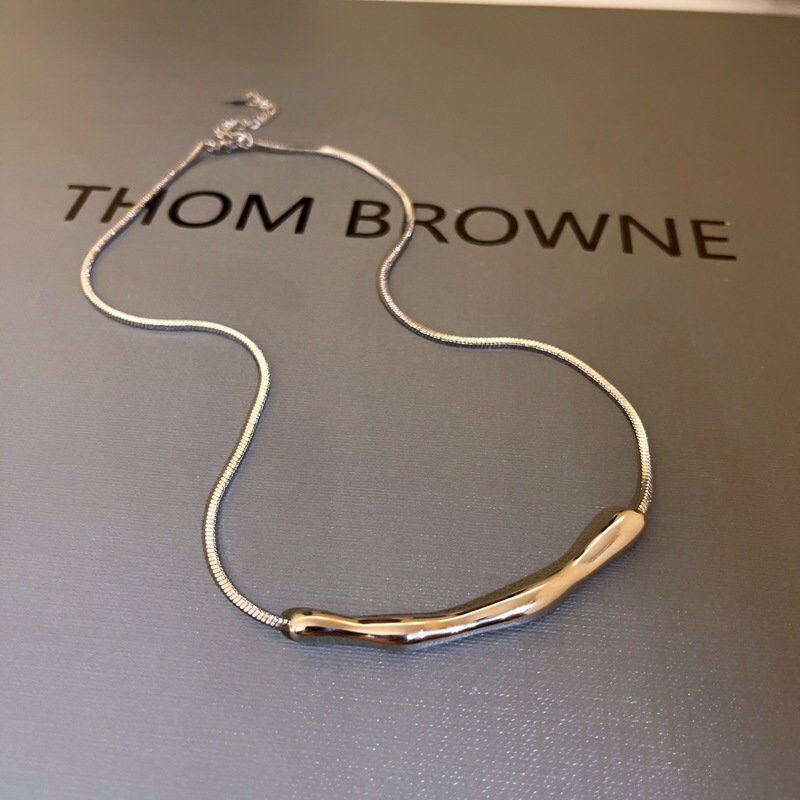 Thumbnail: Personalized Irregular Curved Bar Necklace, Versatile Necklace | HN2870