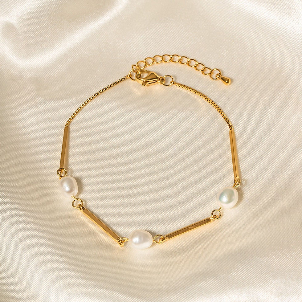 Thumbnail: 18K Gold Plated Freshwater Pearl Bracelet, Pearl Jewelry | JDB004