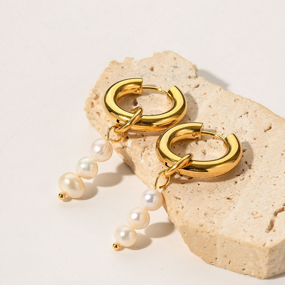 Miniaturbild: 18K Gold Plated Stainless Steel Freshwater Pearl Earrings, Pearl Hoop | JDE776